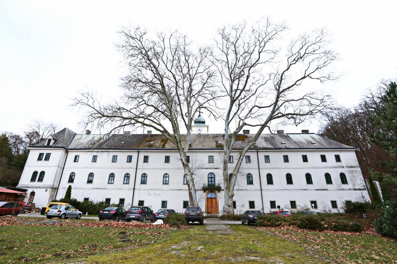Hotel Historicky Putnicky Dom Marianka Esterno foto
